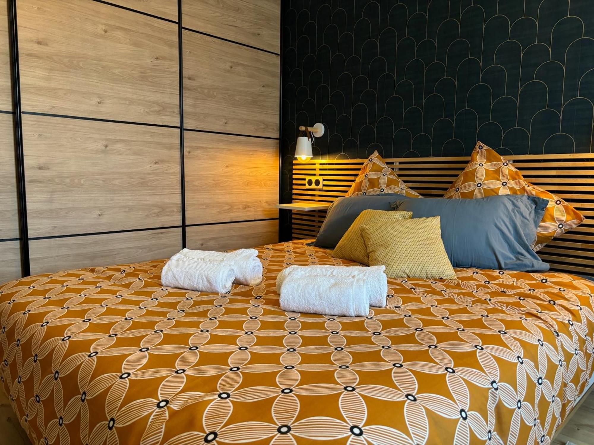 Gite Eden Classer 3 Etoiles Colmar Exteriör bild